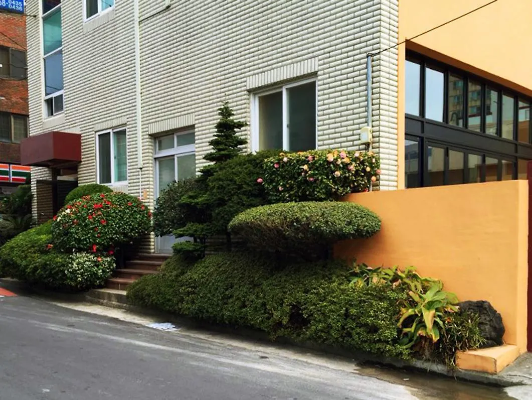 Maro Hostal Jeju 0*,  Corea del Sur